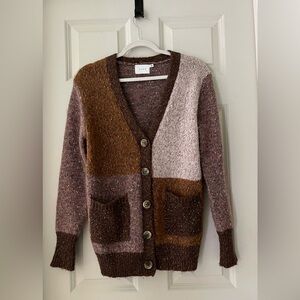 Lush color block cardigan in shades of mauve & brown, cozy-grandpa core size S